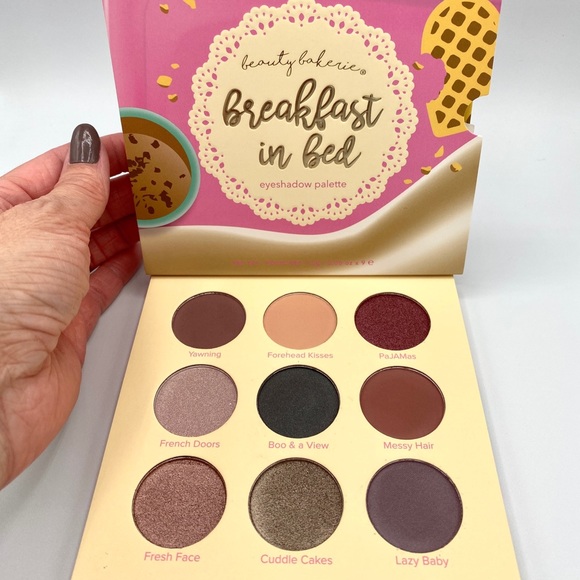 Beauty Bakerie Eyeshadow Breakfast In Bed Eyeshadow Palette New - Picture 3 of 5